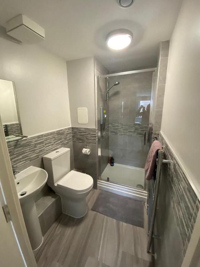 Fabulous 3 Bedroom Flat EDI Kültér fotó